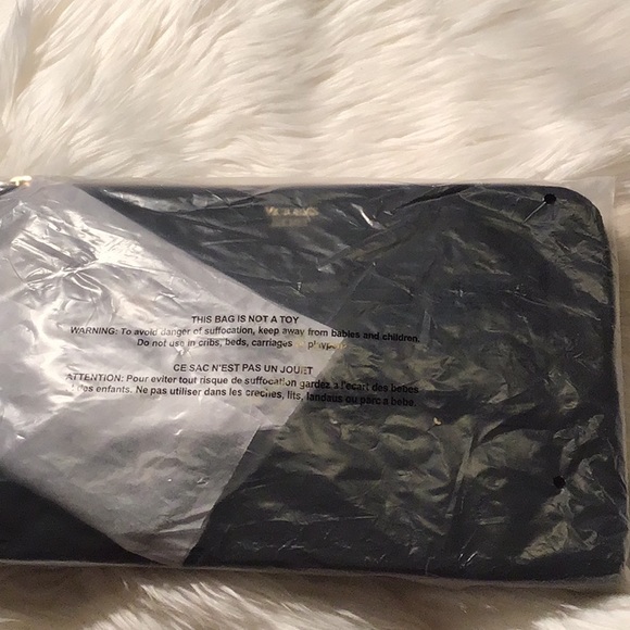 Victoria Victoria’s Secret “LOVE” tote